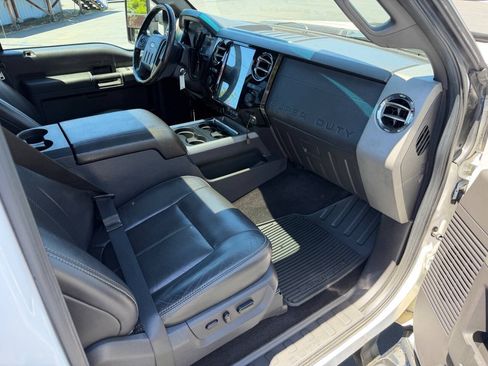 Used 2011 Ford F350 Lariat w/ FX4 4X4 Off-Road Pkg image 25