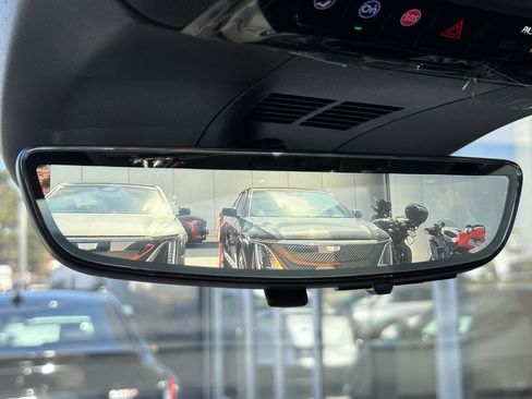 New 2026 Cadillac Lyriq V image 33