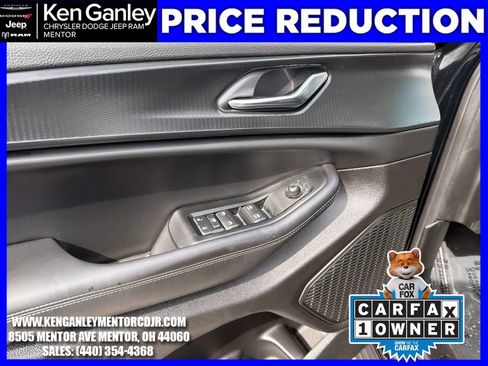 Certified 2025 Jeep Grand Cherokee Altitude AWD/4WD image 12