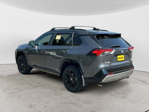 Certified 2022 Toyota RAV4 SE w/ Convenience Package AWD/4WD image 7