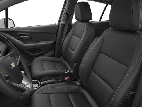 Used 2017 Chevrolet Trax Premier w/ Midnight Edition FWD image 9