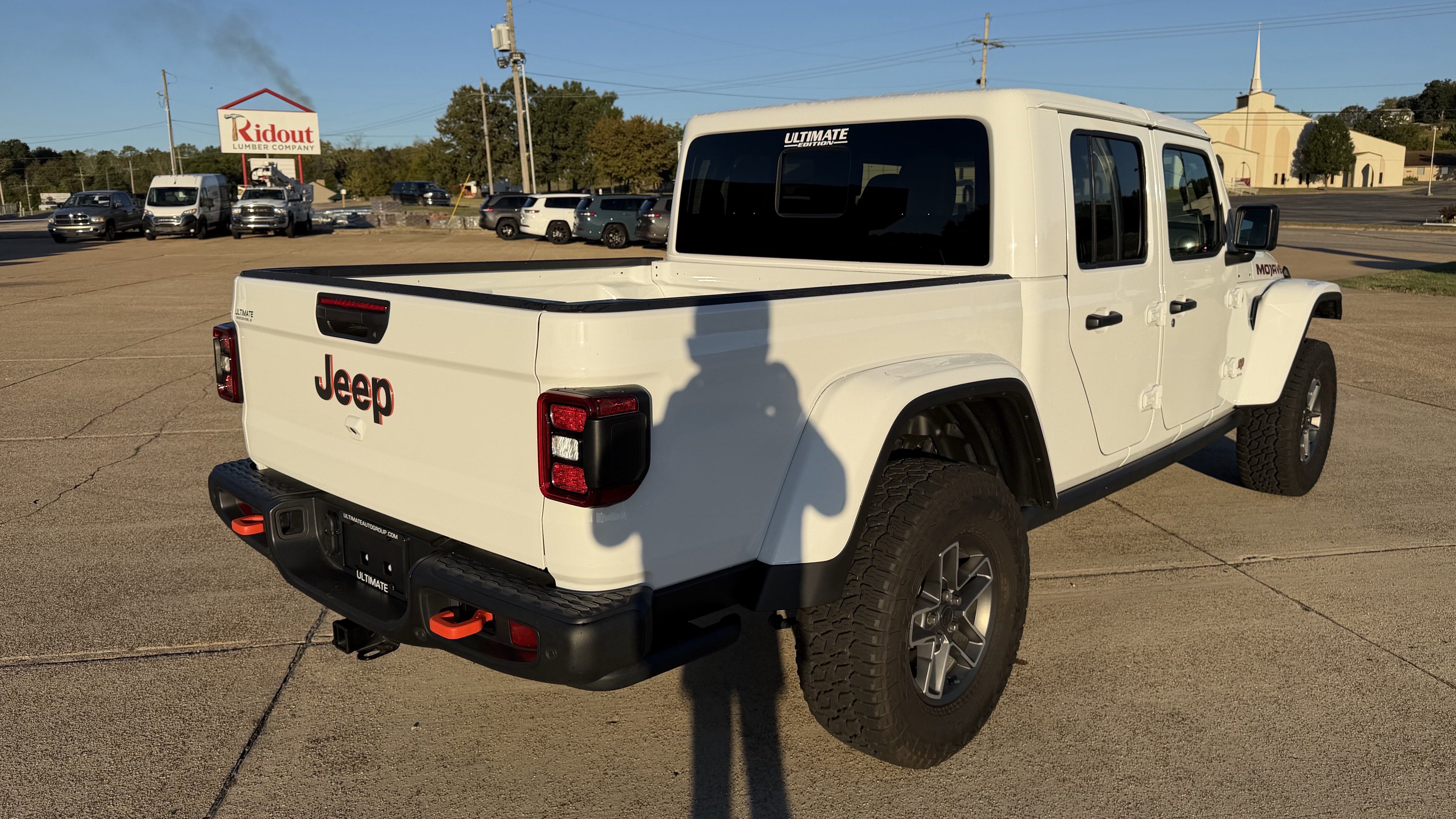 Used 2026 Jeep Gladiator Mojave AWD/4WD image 10
