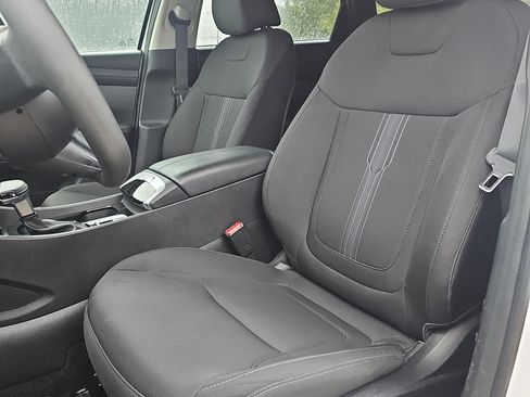 Used 2025 Hyundai Tucson SEL AWD/4WD image 22