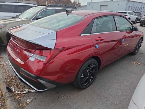 New 2026 Hyundai Elantra SEL Sport Premium image 5