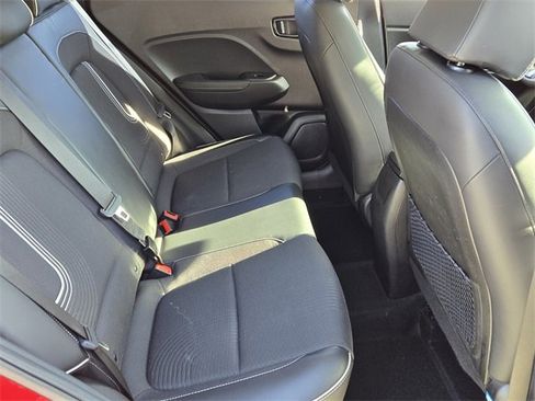 Certified 2023 Hyundai Venue Limited image 17
