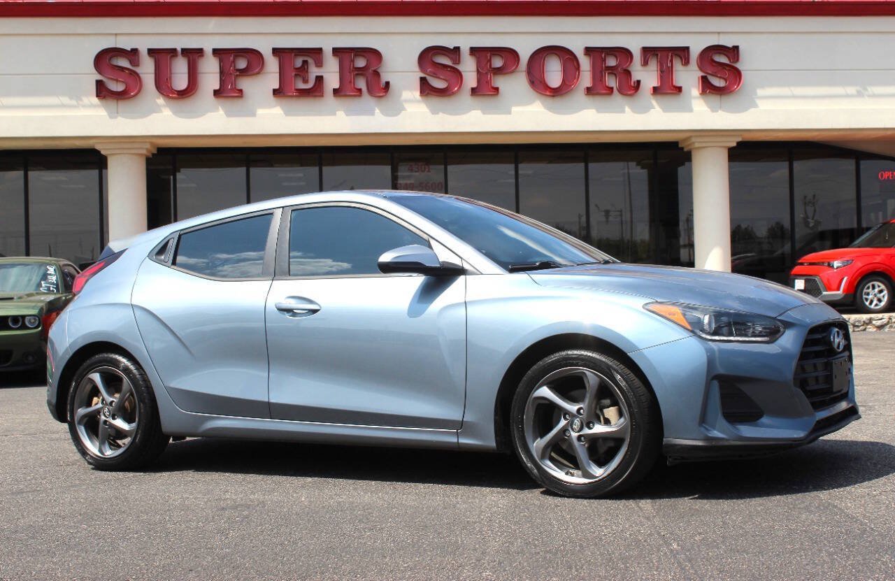 Used 2019 Hyundai Veloster 2.0 FWD image 1