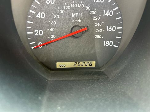 Used 2002 Lexus SC 430 Convertible RWD image 15