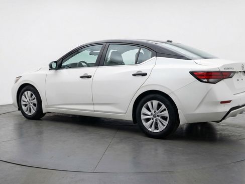 Used 2025 Nissan Sentra S FWD image 6