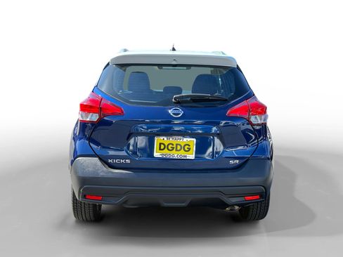Used 2019 Nissan Kicks SR FWD image 4