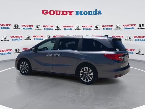 Certified 2024 Honda Odyssey EX-L image 6