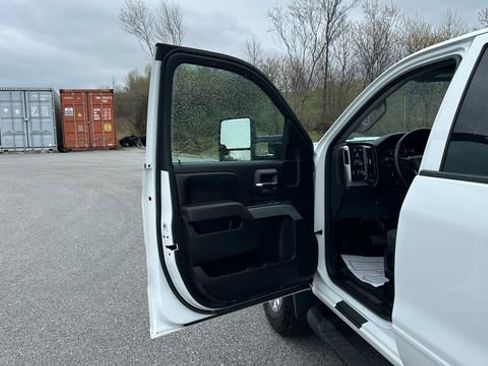 Certified 2017 Chevrolet Silverado 2500 LT w/ LT Convenience Package AWD/4WD image 12