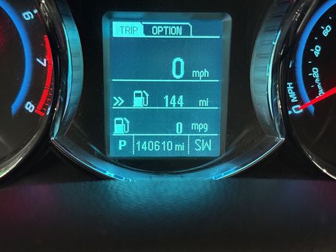 Used 2015 Chevrolet Cruze LTZ w/ Sun, Sound and Sport Package FWD image 21