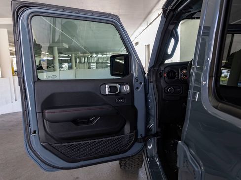 Used 2024 Jeep Wrangler Unlimited Rubicon 392 AWD/4WD image 18
