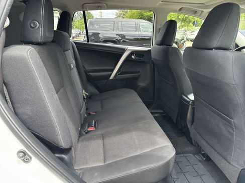 Used 2017 Toyota RAV4 XLE w/ All Weather Liner Package AWD/4WD image 6