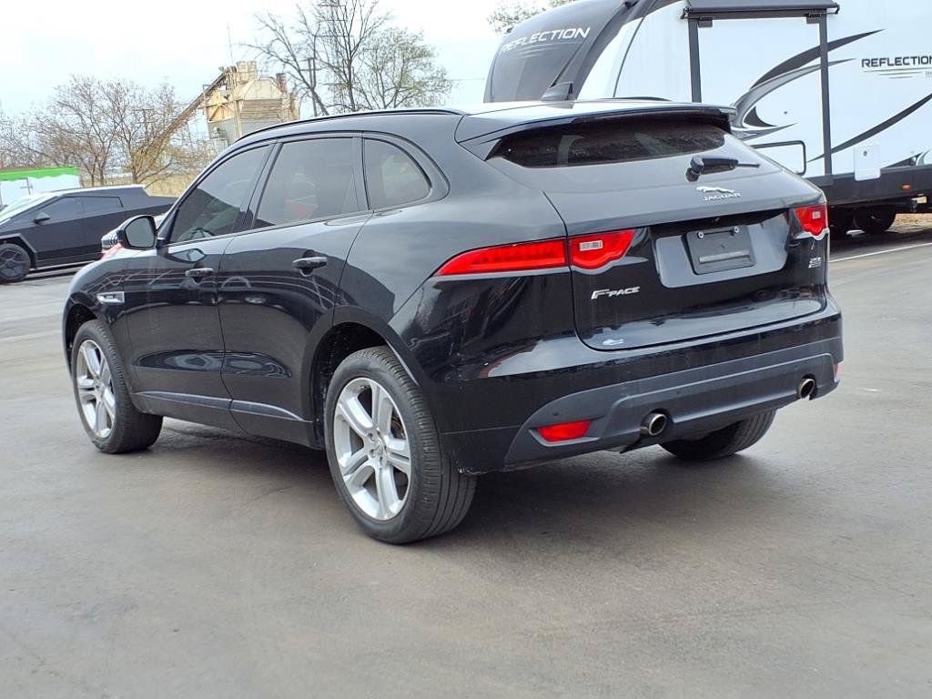 Used 2019 Jaguar F-PACE R-Sport AWD/4WD image 3