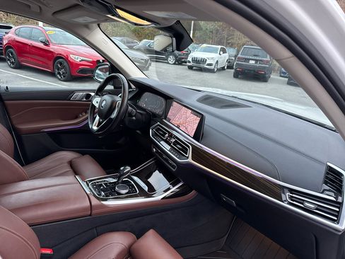 Used 2020 BMW X7 xDrive40i w/ Premium Package image 68