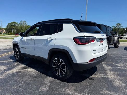 Used 2024 Jeep Compass Limited AWD/4WD image 5