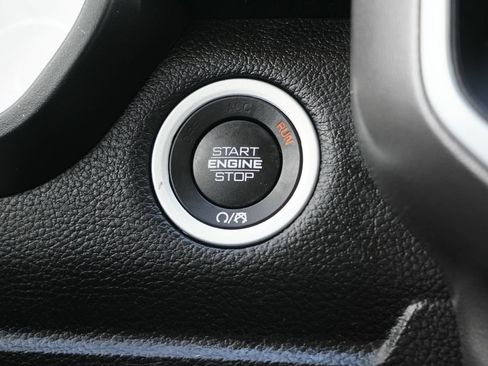 Used 2020 RAM 1500 Big Horn AWD/4WD image 23