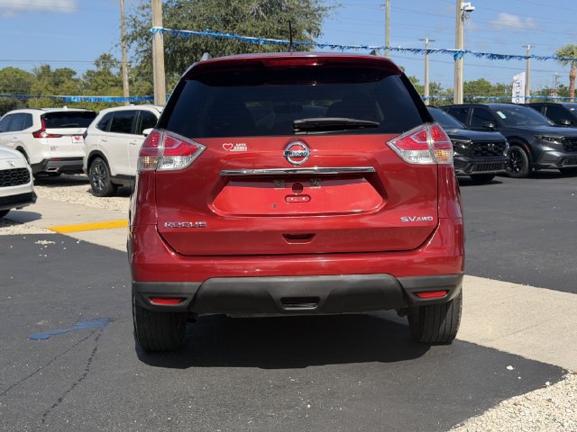 Used 2016 Nissan Rogue SV w/ SV Premium Package AWD/4WD image 5