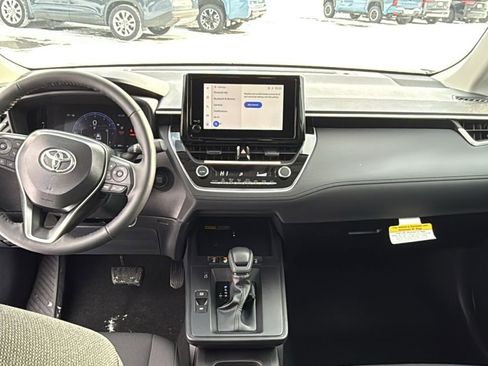 New 2026 Toyota Corolla Cross LE image 28
