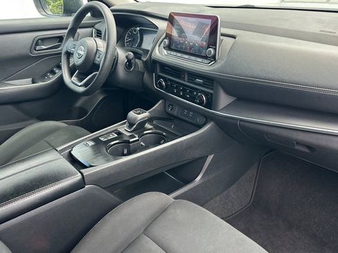 Certified 2024 Nissan Rogue S FWD image 16