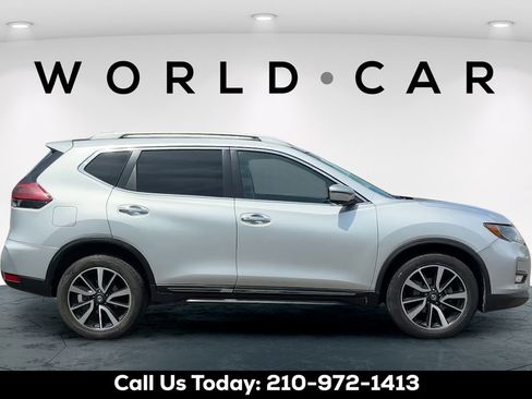 Used 2020 Nissan Rogue SL AWD/4WD image 2