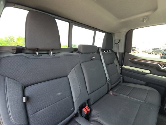 Used 2023 Chevrolet Silverado 1500 RST AWD/4WD image 15