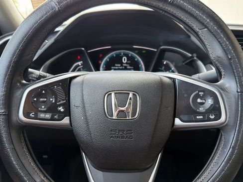 Used 2017 Honda Civic Touring image 23