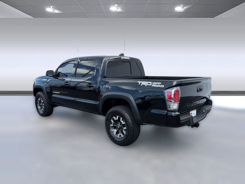 Certified 2022 Toyota Tacoma TRD Off-Road w/ Technology Package RWD image 3