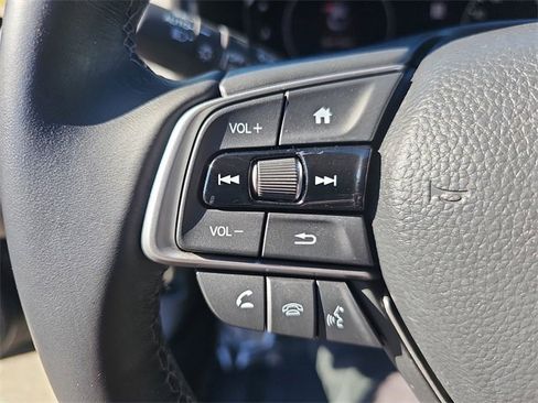 Used 2020 Honda Accord EX-L image 17