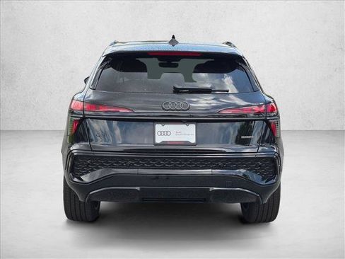 New 2026 Audi Q3 quattro 2.0T AWD/4WD image 7