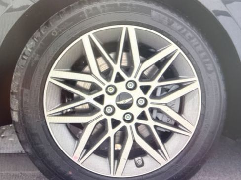 Used 2026 Genesis G80 2.5T AWD/4WD image 8