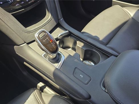 Used 2019 Cadillac XT5 Luxury FWD image 24