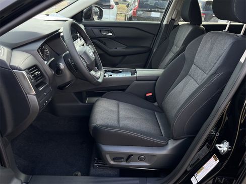 New 2026 Nissan Rogue SV image 14