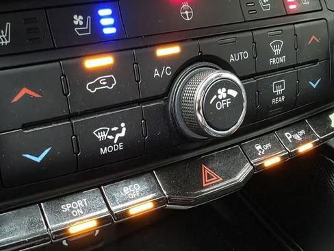 Used 2022 Dodge Durango R/T w/ Trailer Tow Group IV AWD/4WD image 19