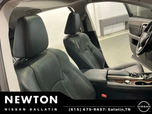 Used 2017 Lexus RX 350 AWD w/ Premium Package image 16