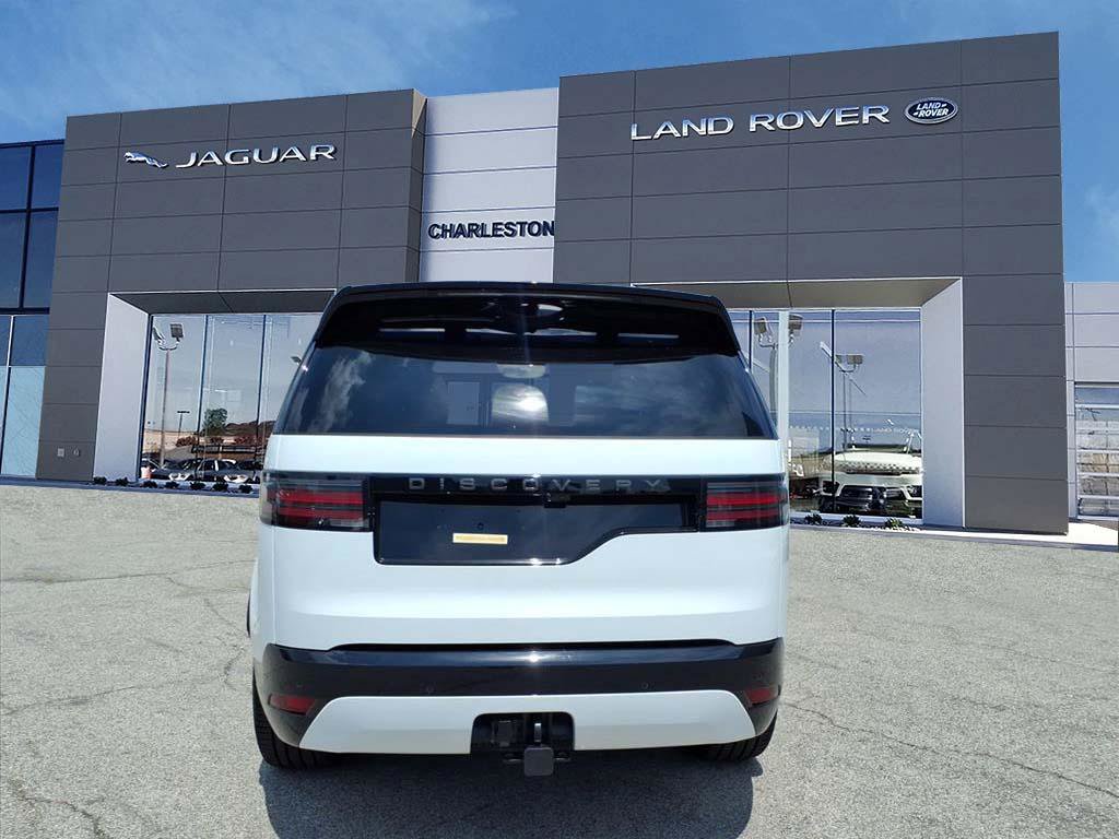 New 2026 Land Rover Discovery Dynamic SE AWD/4WD image 4