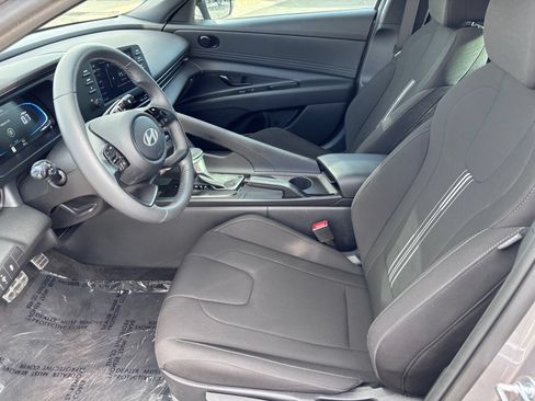 Used 2026 Hyundai Elantra Sport w/ Cargo Package FWD image 17
