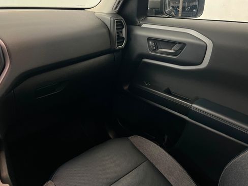 Used 2022 Ford Bronco Sport Outer Banks w/ Tech Package AWD/4WD image 11