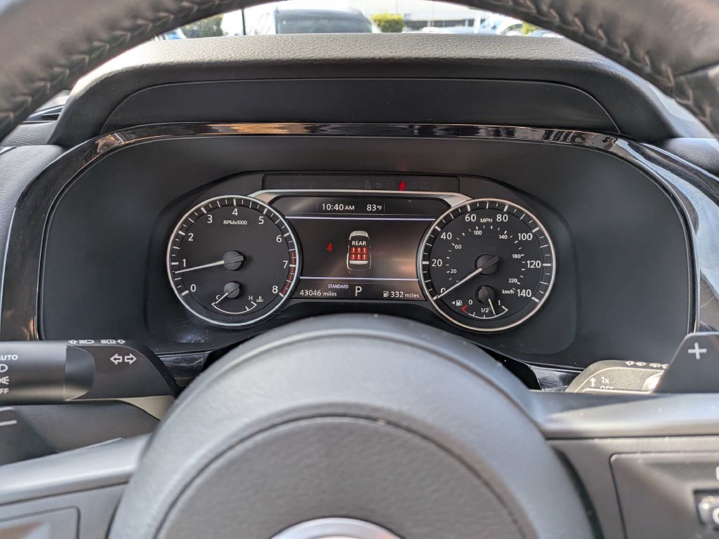 Used 2025 Nissan Pathfinder SV FWD image 26
