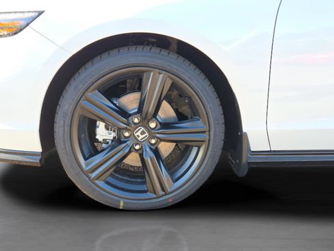 New 2026 Honda Accord Sport image 30