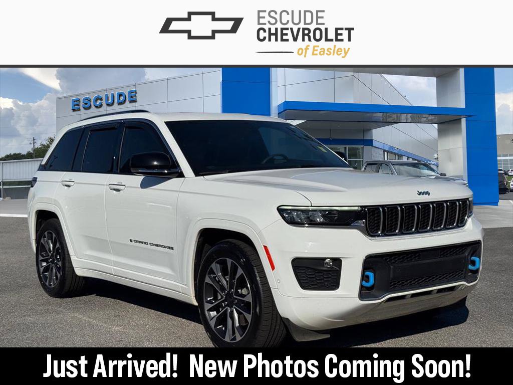 Used 2023 Jeep Grand Cherokee Overland AWD/4WD image 1