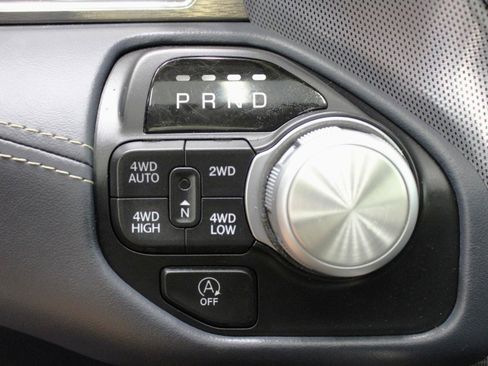 Used 2019 RAM 1500 Limited w/ Advanced Safety Group AWD/4WD image 62
