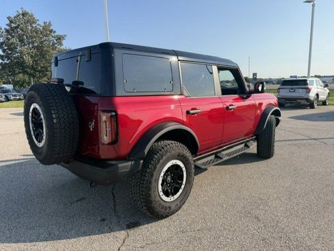 Used 2025 Ford Bronco Badlands AWD/4WD image 9