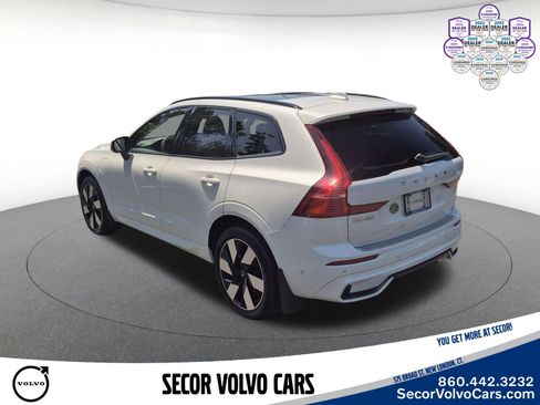 Certified 2023 Volvo XC60 T8 Plus w/ Climate Package AWD/4WD image 9
