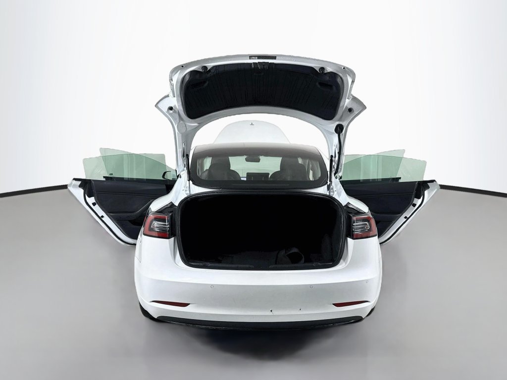 Used 2019 Tesla Model 3 Standard Range RWD image 22