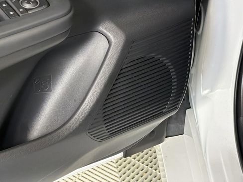 Used 2024 Toyota Prius XLE image 21