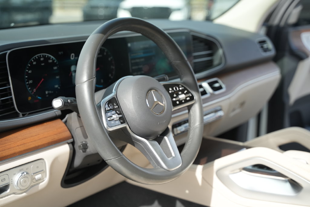 Used 2020 Mercedes-Benz GLE 350 image 28