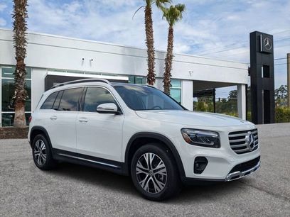 New 2025 Mercedes-Benz GLB 250