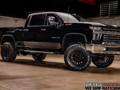 Used 2022 Chevrolet Silverado 2500 LTZ w/ LTZ Plus Package image 1